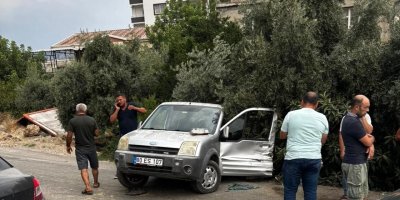 Kozan çevre yolunda kaza: 2 kişi yaralandı