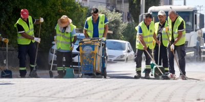 Seyhan'da temizlik seferberliği: Ekipler sahada