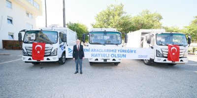 Yüreğir Belediyesi araç filosunu güçlendirdi: 4 yeni araç hizmete alındı