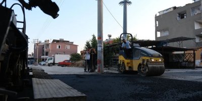Narlıca’da 27 Mayıs Caddesi yenileniyor: Asfalt çalışması sürüyor