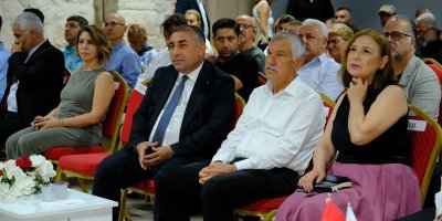 Adana’da Mikroplastik Kirliliği Forumu düzenlendi: Zeydan Karalar, “Avrupa’nın çöplüğü değiliz”