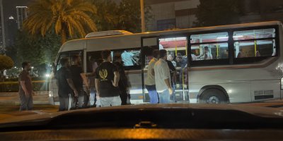 Yüreğir’de dolmuşta çocuğa darp kamerada: Soruşturma başlatıldı