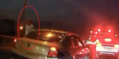 ‘Başkomiserim’ diyerek tartıştığı sürücüden ehliyet ve ruhsat isteyen şüpheli, market çalışanı çıktı