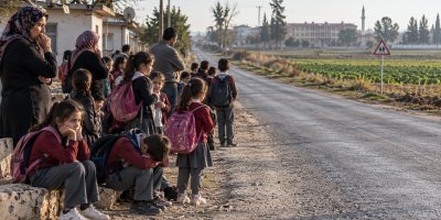 Yüreğir’de servisler çalışmadı; 1500 öğrenci eğitimden uzak kaldı