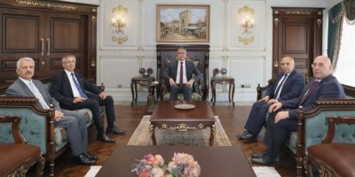 Adana Valisi Mustafa Yavuz, Millî Eğitim Bakanlığı heyetini ağırladı