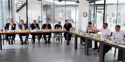 Güngör Geçer, Pozantı muhtarlarıyla bir araya geldi