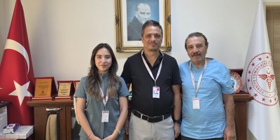 Doğduğu hastaneye doktor olarak atandı: Babasıyla birlikte görev yapıyor