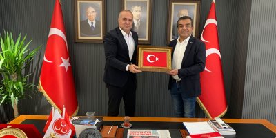 Mustafa Vursavuş’tan MHP Adana İl Başkanı Hakan Yıldırım’a ziyaret
