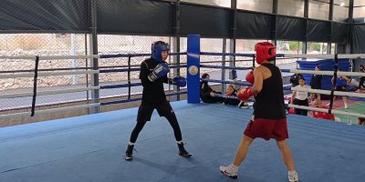 Genç Kadınlar Boks Milli Takımı, şampiyonalar öncesi Kozan’da kampa girdi