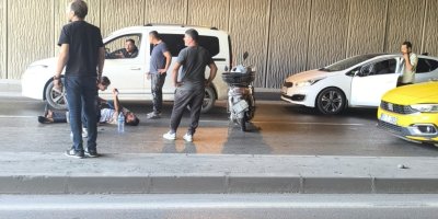 Adana’da Havaalanı Kavşağı Alt Geçidi’nde motosiklet kazası: 2 yaralı