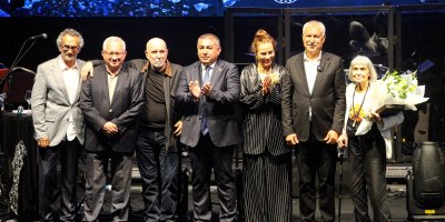 33'üncü Uluslararası Adana Altın Koza Film Festivali, "Orhan Kemal Emek Ödülleri" ile başladı