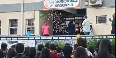 Adana’da 16 yaşındaki Buse kanseri yendi: Okuluna alkışlarla döndü