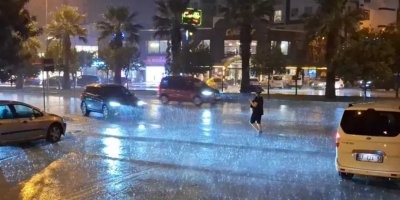 Adana’da sıcak hava yerini sağanak yağışa bırakacak