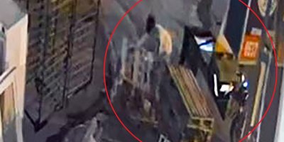Adana’da palet hırsızlığı kamerada: İki şüpheli motosikletle kaçtı