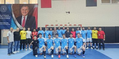 Seyhan Belediyespor lige galibiyetle başladı: 34-25