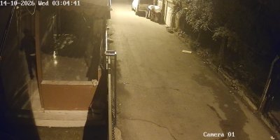 Penseyle kapı kilidini kırıp eve girdi; "Kendi evim zannettim" dedi