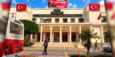 Adana Büyükşehir Belediyesinde daire başkanlıklarında görev değişimi