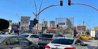 Adana’da 29 Ekim provası nedeniyle yollar kapanacak
