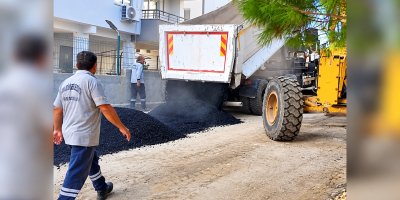 Yumurtalık’ta yol çalışmaları sürüyor