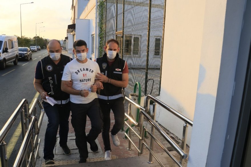 Adana merkezli 14 ilde FETÖ operasyonu: 27 gözaltı