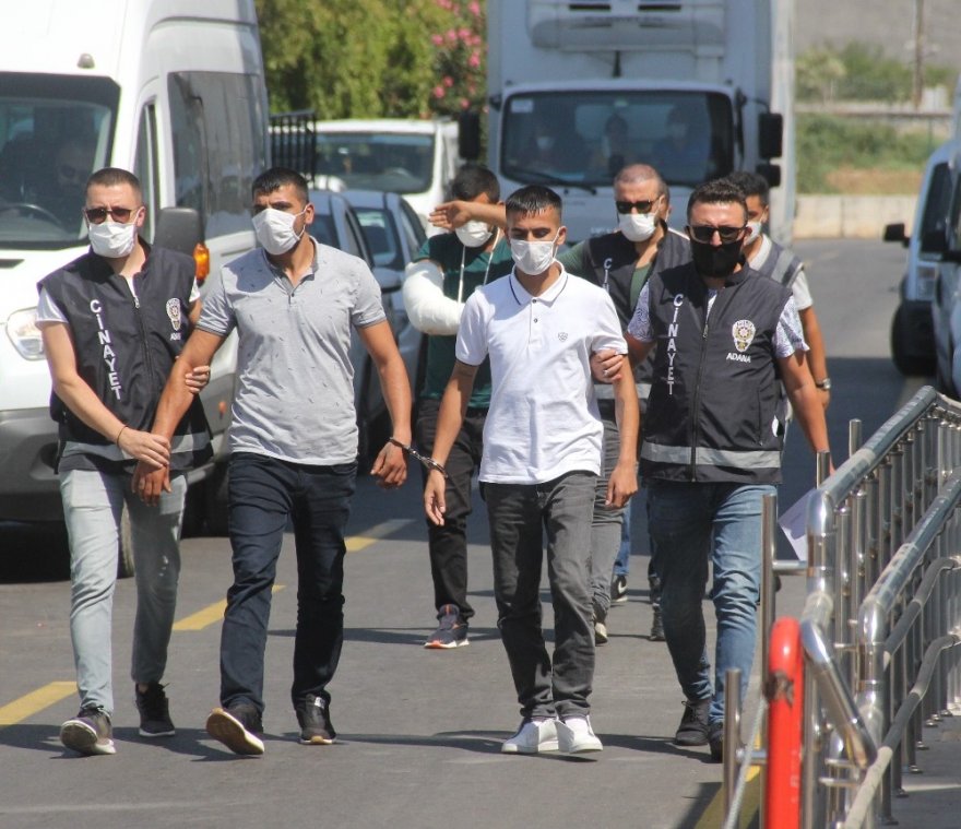 Silahlı yaralamaya 3 tutuklama