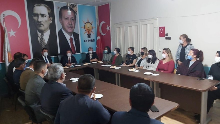 Milletvekili Zenbilci, ilçelerde vatandaşlarla bir araya geldi