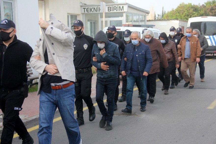 FETÖ zanlıları adli kontrol şartıyla serbest kaldı