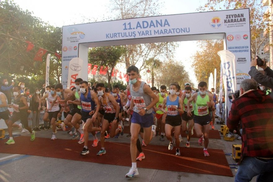 Maskeli, dezenfeksiyonlu maraton