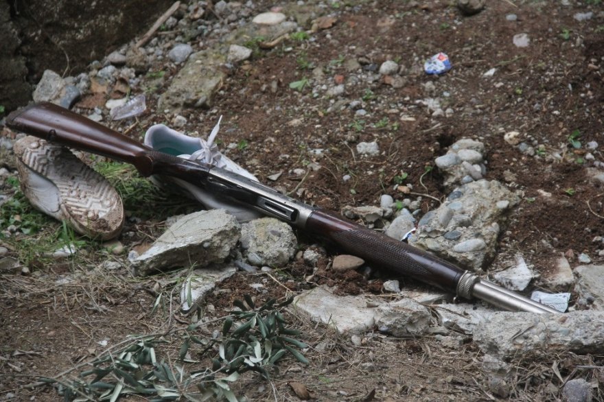 Babasının mezarı başında ölü bulundu