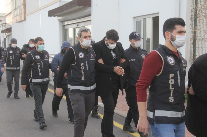 Aile boyu tefecilik yapan şebekeye 6 tutuklama