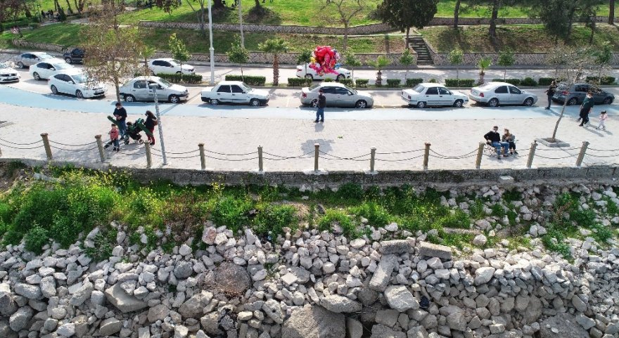 Yasağın kalktığı Adana’da piknik alanları doldu taştı