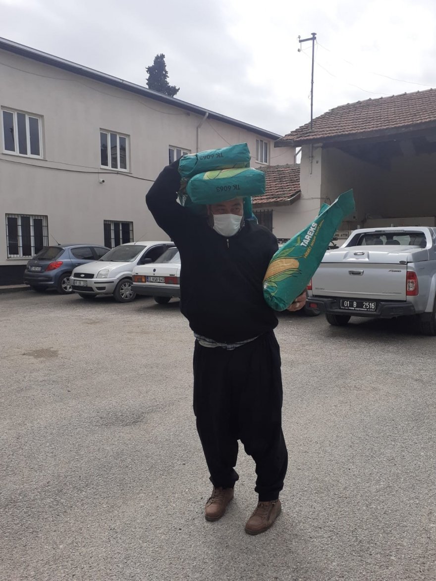 Çiftçi katkılı hibe tohumluk dağıtımı başladı