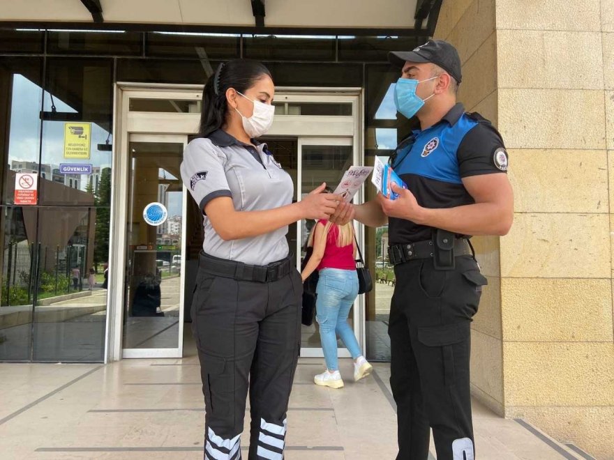 Polisten nikahta korona virüs uyarısı