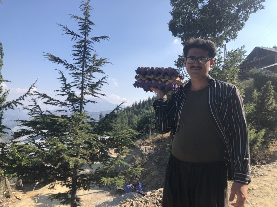 Binlerce tavuk gençlerin geleceği oldu