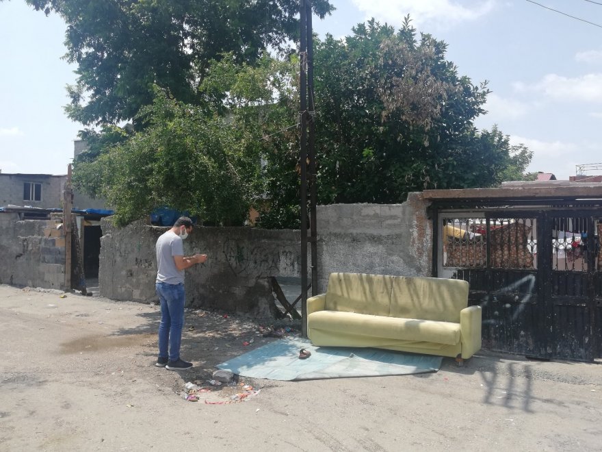 Elektrik direğinde feci ölüm