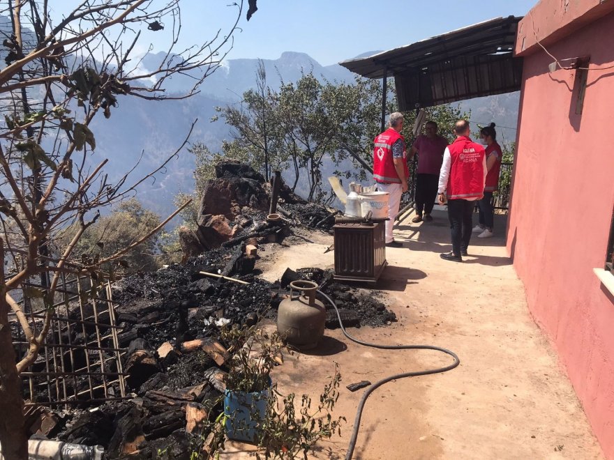Yangında zarar görenlere psiko-sosyal ve ekonomik destek