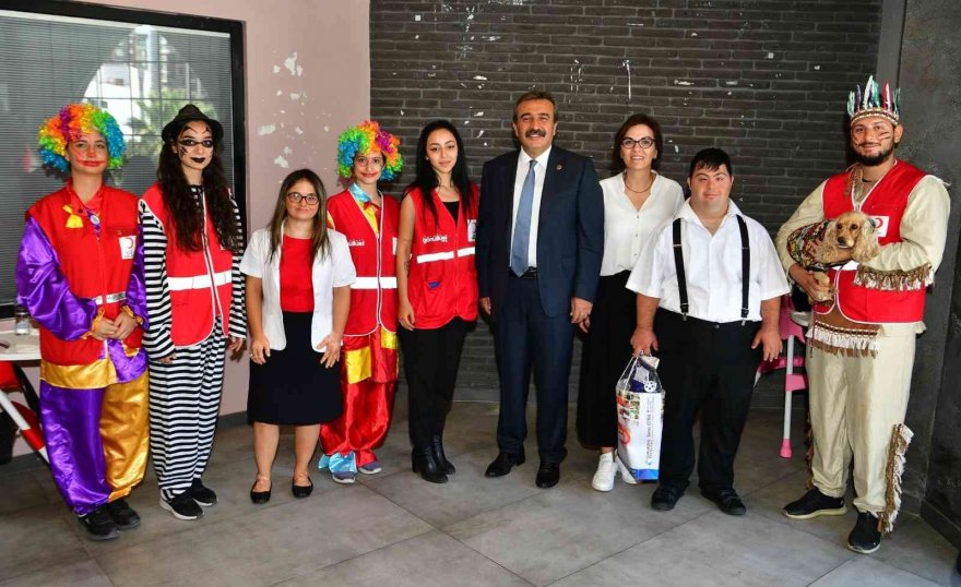 Başkan Soner Çetin özel çocuklarla kahvaltıda buluştu