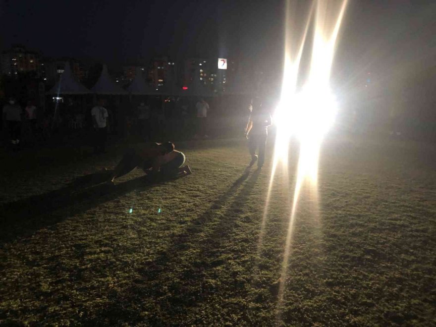 İsmet Atlı Karakucak Güreşleri’nde İbrahim Bölükbaşı başpehlivan oldu