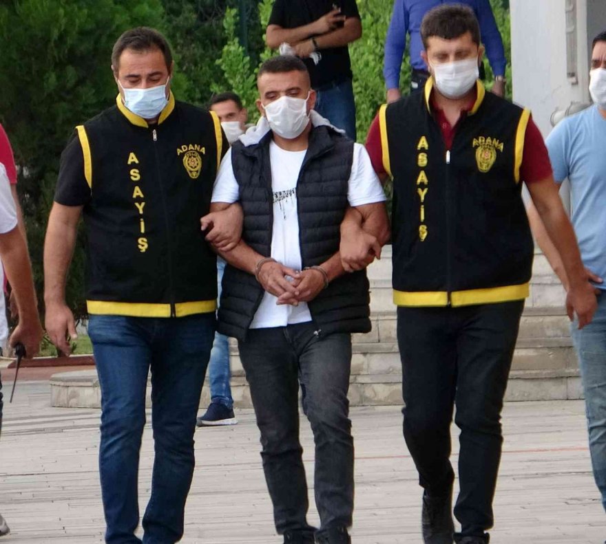 72 yıl hapis cezasıyla aranırken ablasını ve yeğenlerini rehin alan hükümlü ikinci kez yakalandı