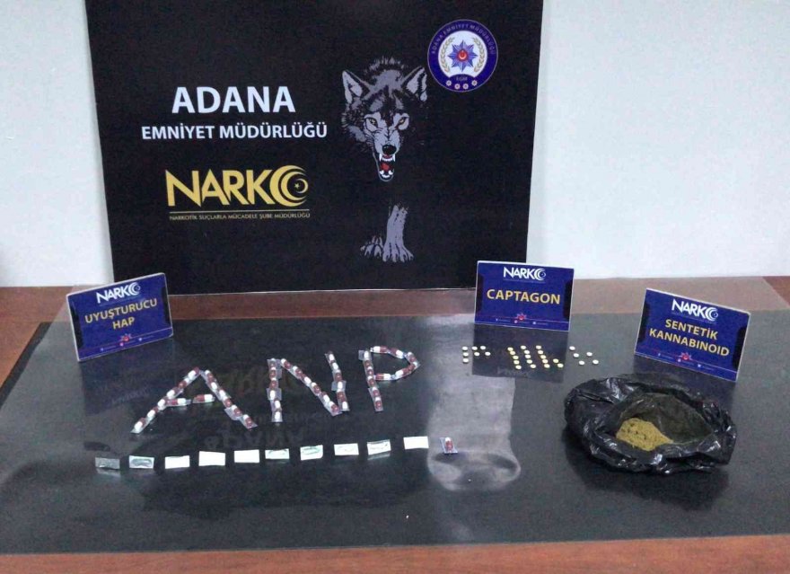 Kocasını kurtarmak için uyuşturucuyu iç çamaşırına sakladı