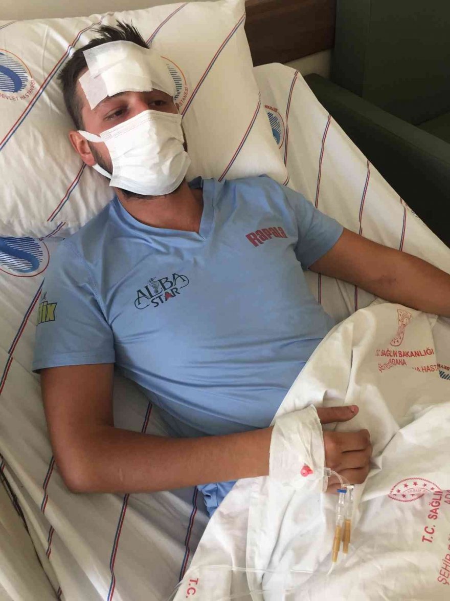 Adana’da 15 kişinin sopalarla darp ettiği genç ölümden döndü