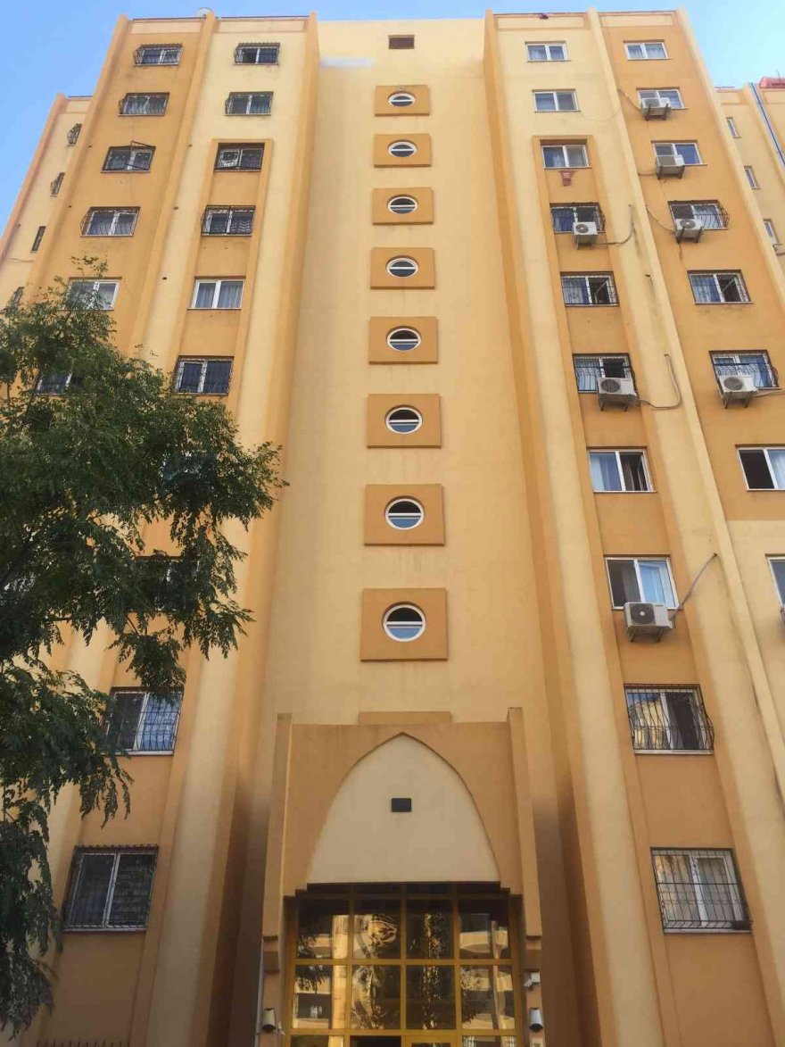 Apartmanı koku sarınca doktorun öldüğü ortaya çıktı