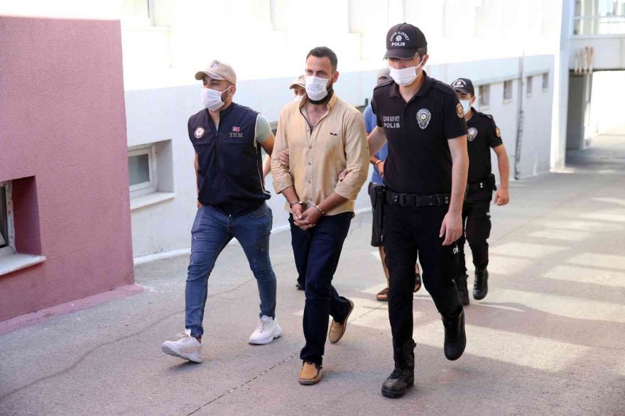 DEAŞ’ın Amerika’yı tehdit ettiği videoda bulunan şüpheli Adana’da yakalandı