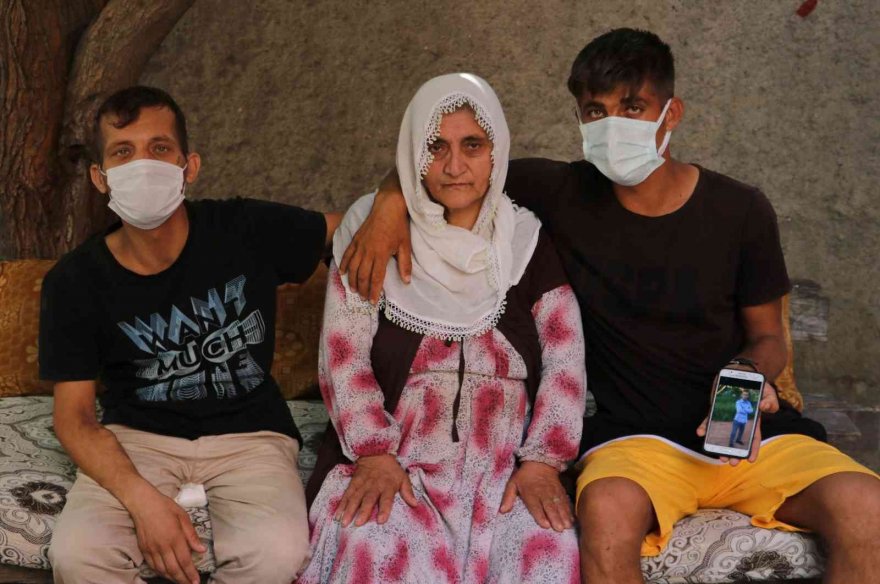 Adana’da diyalize bağlı yaşayan 3 kardeşin hayali böbrek nakli