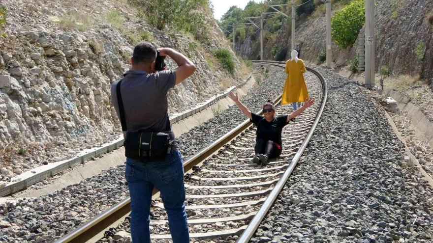 Asırlık ’Varda Köprüsü’ne yoğun ilgi