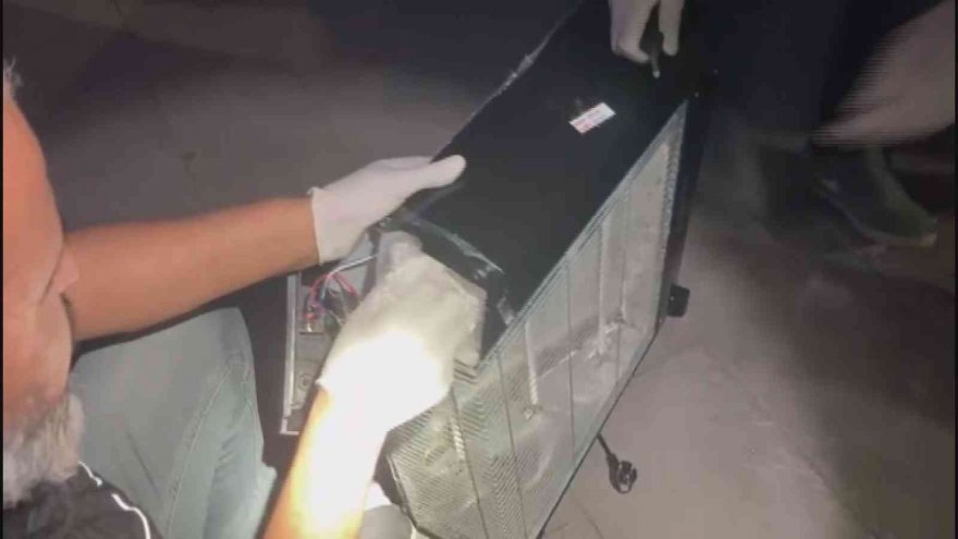 Elektrikli soba içerisinden 1 kilo 118 gram metamfetamin çıktı