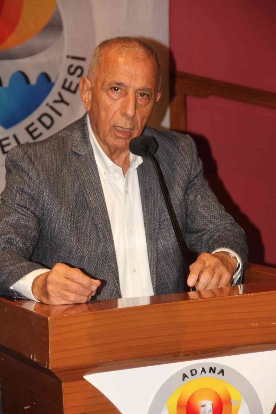 Adana Büyükşehir Belediye Meclisinde