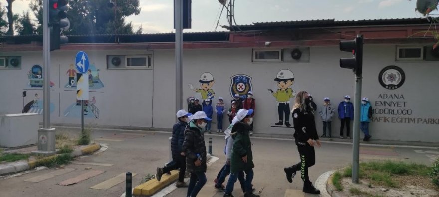 Çocuklara uygulamalı trafik eğitimi