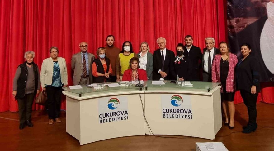 Çukurova Kent Konseyi'nde yeni başkan Aysel Ateş oldu