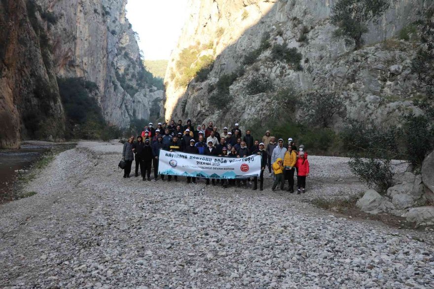 Eğitimcilerin Kapıkaya Kanyonu’nda sağlıklı yaşam yürüyüşü